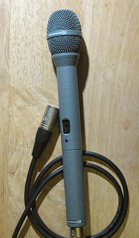 Beyer MCE 58 microphone